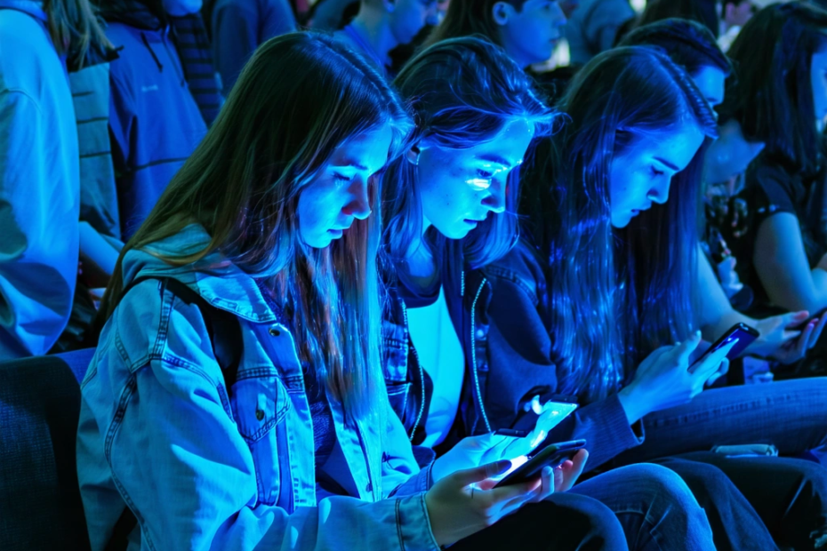 Why Are Social Anxiety Rates Skyrocketing in Canada?