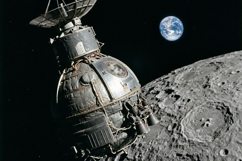 Zond 8 Went Around the Moon—and Came Home Despite a Guidance Failure